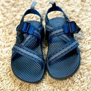 Kids Chacos size 10